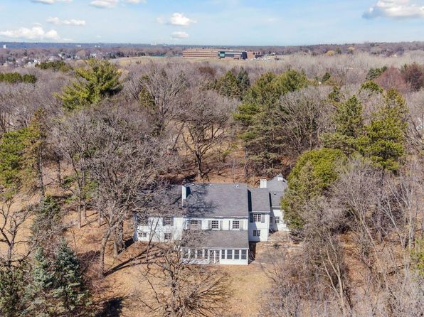 2148 Delaware Ave, Sunfish Lake, MN 55118