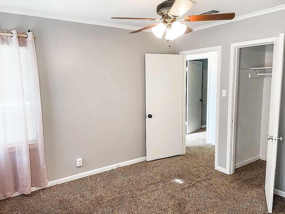 1st image of 1216 NW 7th Ave