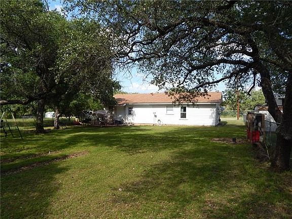 4th image of 3409 Cottage St