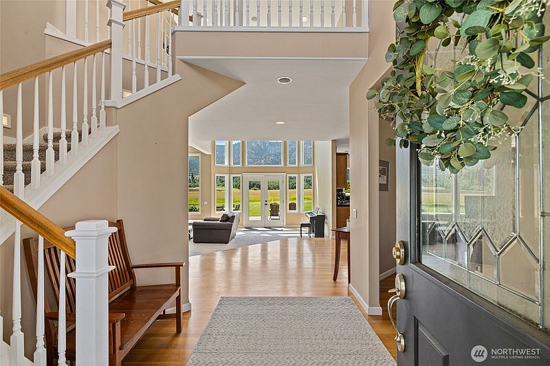 2nd image of 430 Pays Road