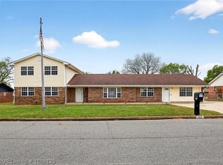 105 Dogwood Ave, Poteau, OK 74953