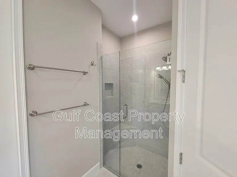 5331 Rushmere Ct — Photo 15