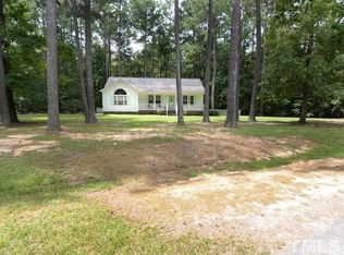 511 Alexander Ln, Smithfield, NC 27577