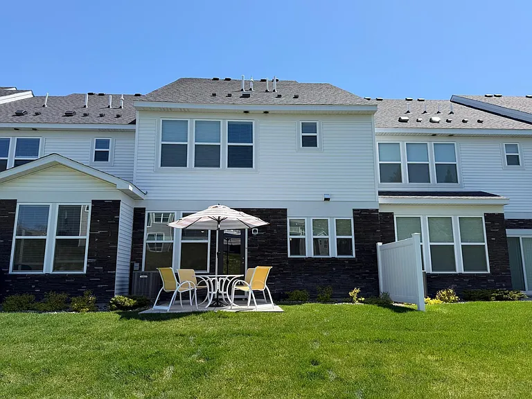 6285 Larkspur Ln — Photo 15
