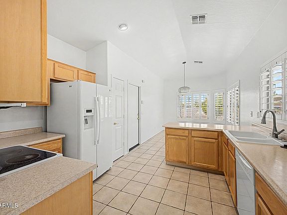 2nd image of 3773 S Brighton Lane