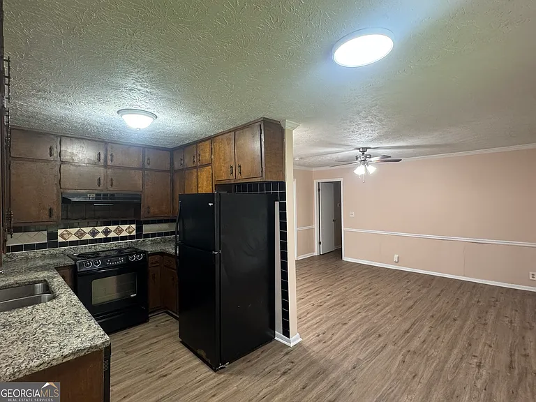 827 San Miguel Dr — Photo 4