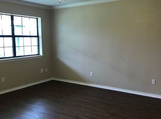 101 Donna St, Alvarado, TX 76009