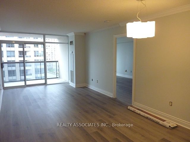 1st image of 880 Grandview Way #801
