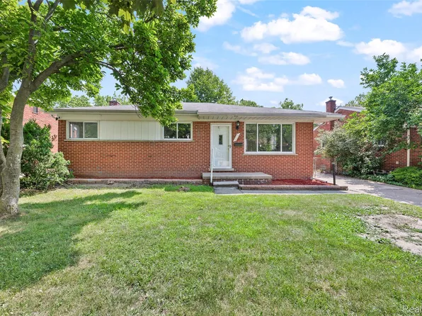 8630 N Evangeline St, Dearborn Heights, MI 48127