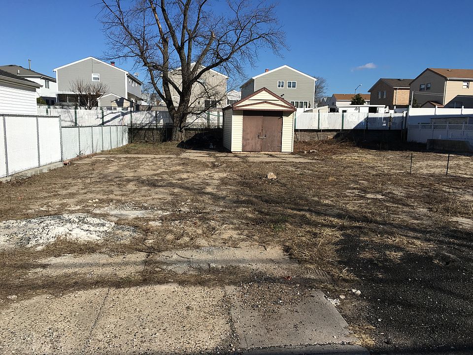1st image of 333 Hunter Ave