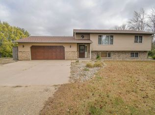 26118 467th Ave, Sioux Falls, SD 57107