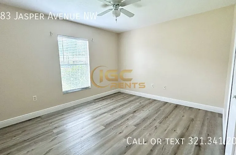 1483 Jasper Ave NW — Photo 8