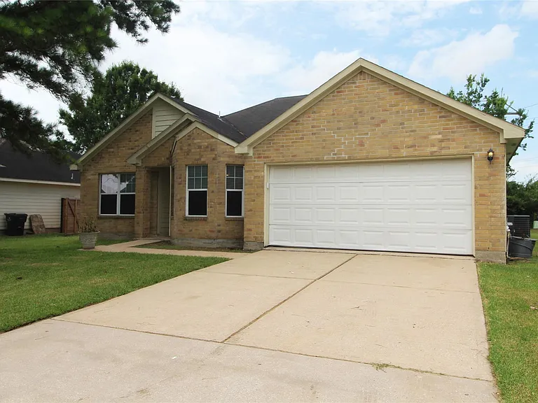 17839 Bullis Gap Dr — Photo 3