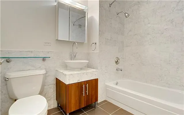 Sold by Martini Real Estate | media 19