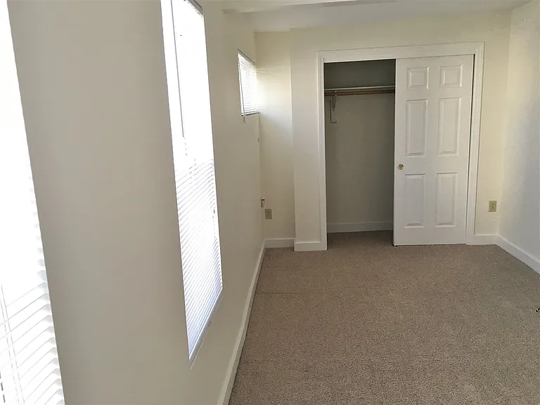 82 3rd St #1 — Photo 34