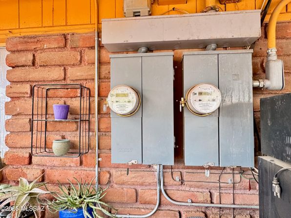 tucson-arizona-448592735 picture