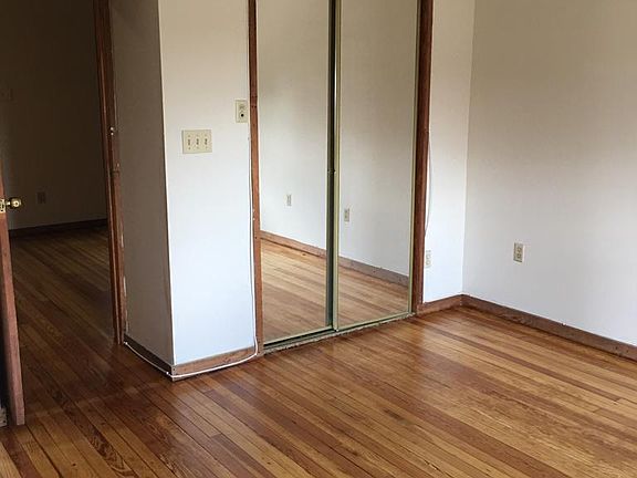 4th image of 362 Palisade Ave APT 2