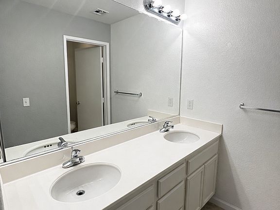 5th image of 2150 Caminito Leonzio Unit 8