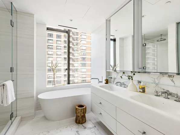 430 East 58th Street image 6 of 21