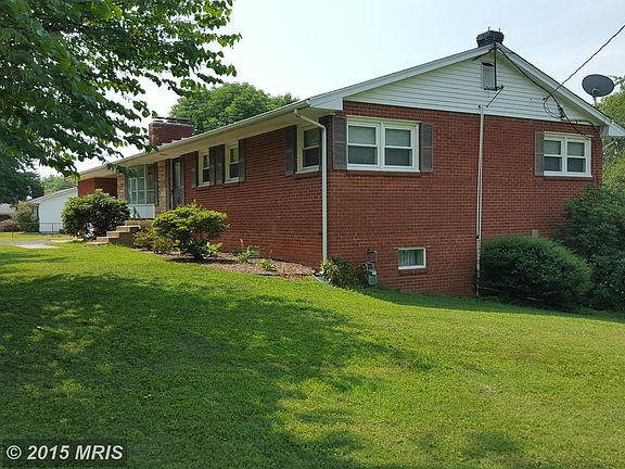2nd image of 7628 Huron Dr