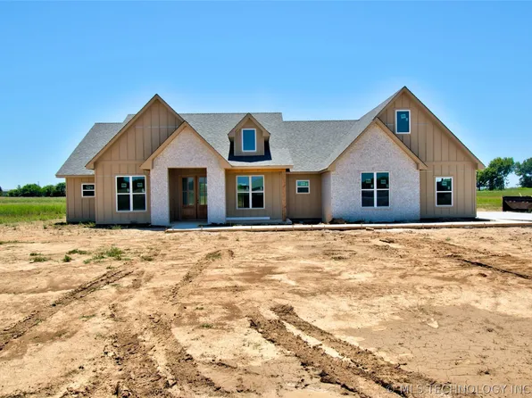 1315 E Gunner Ln, Muskogee, OK 74403