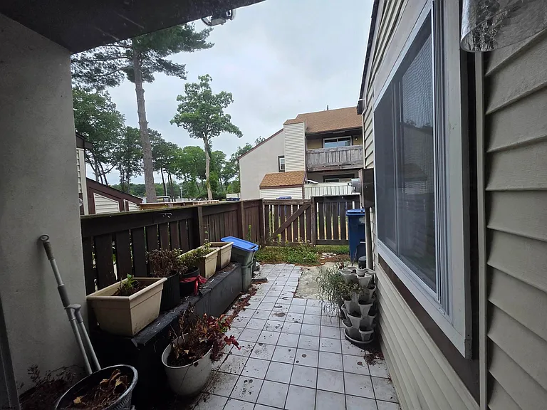 2425 Arbor Ct #2425 — Photo 13