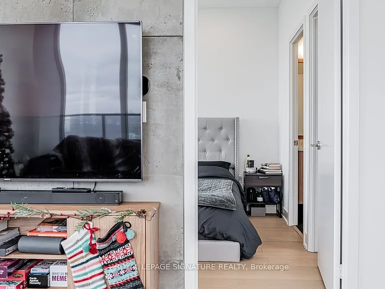 20 Shore Breeze Dr #LPH05B — Photo 19