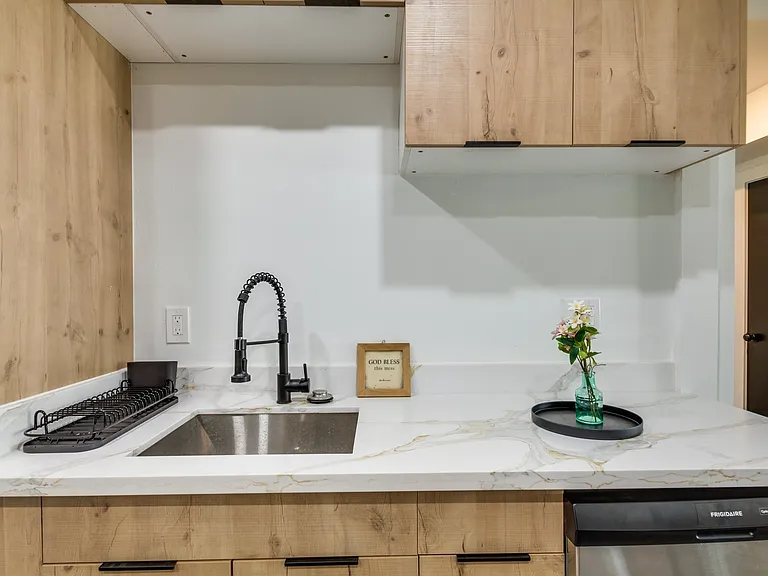 1847 Brutus St #1847 — Photo 17