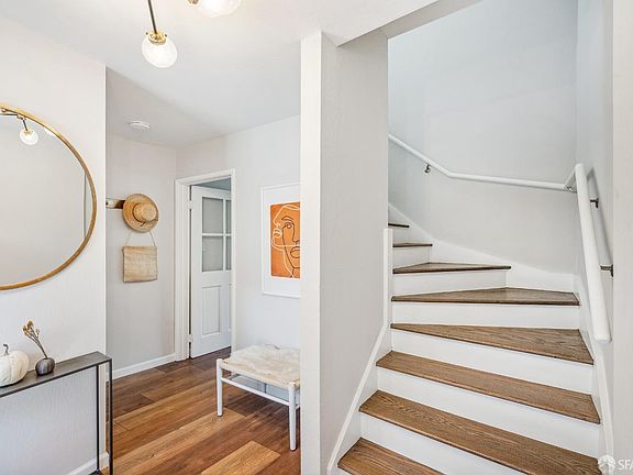 3rd image of 1420 Hudson Ave