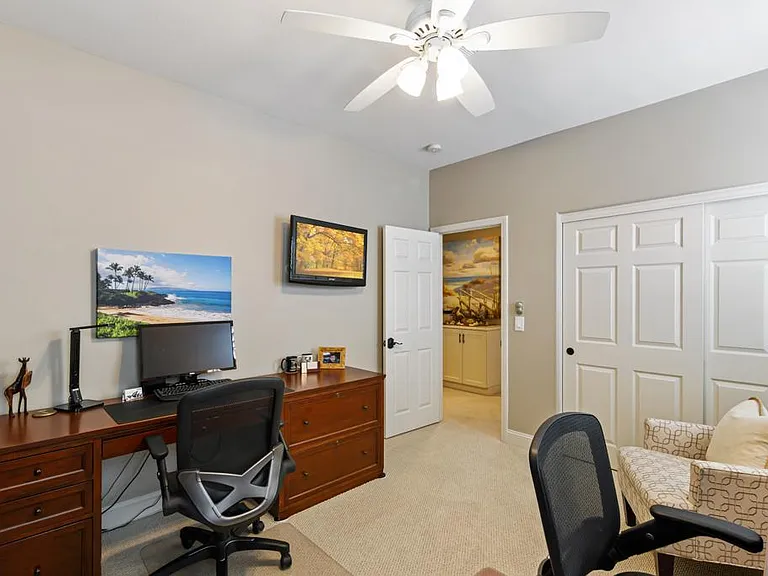 Downstairs bedroom that can be used as an office or ground level bedroom.