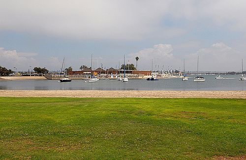 2nd image of 3648 Bayside Walk