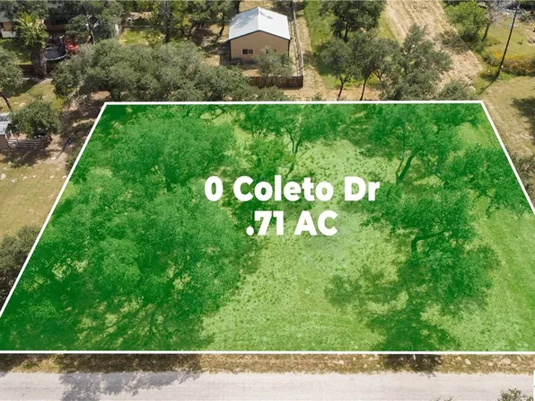 Coleto Dr, Victoria, TX 77905