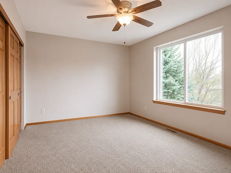 9865 Glenstone Trl — Photo 15