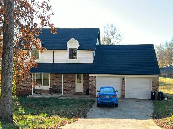 199 Red Bud Dr, Harriman, TN 37748