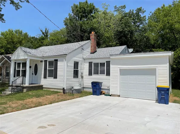 720 W Saint Louis St, De Soto, MO 63020