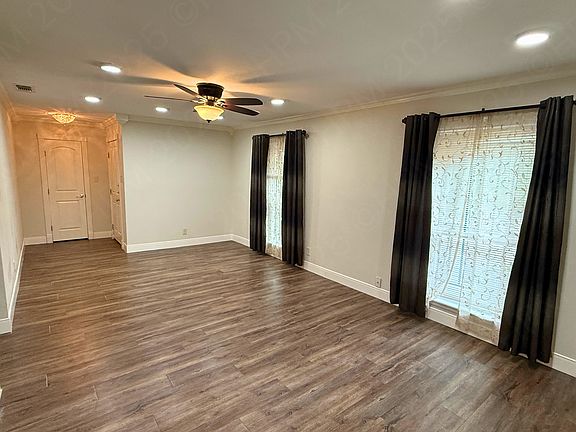 3rd image of 5222 E Rolling Ridge Dr