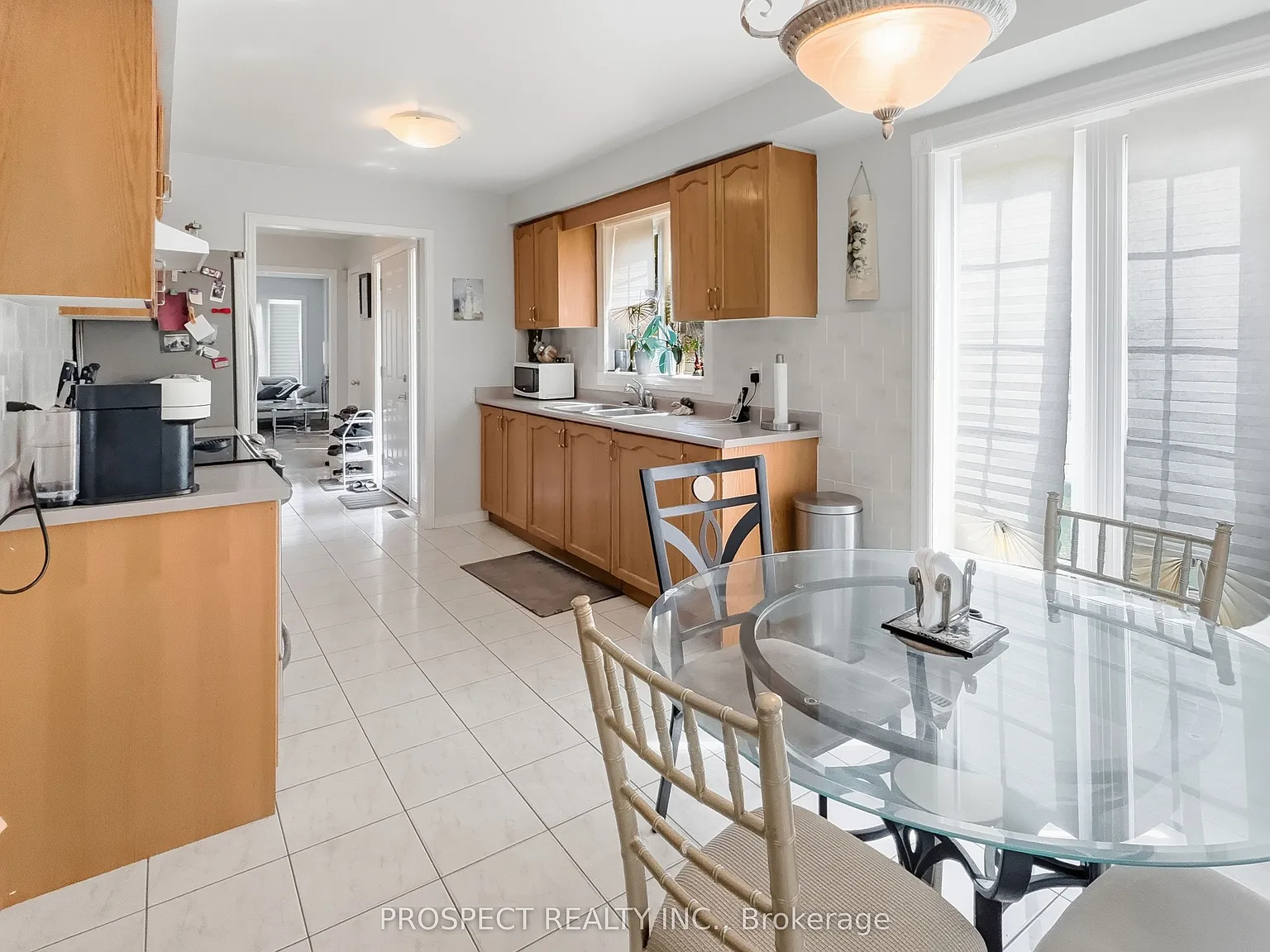 3 bed, $3,200 — Photo 4