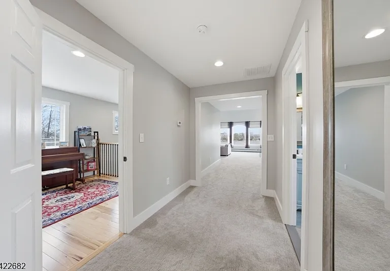 23 Edgemere Ave — Photo 18