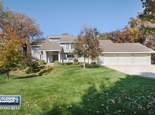35 Colony Ct, Yorkville, IL 60560