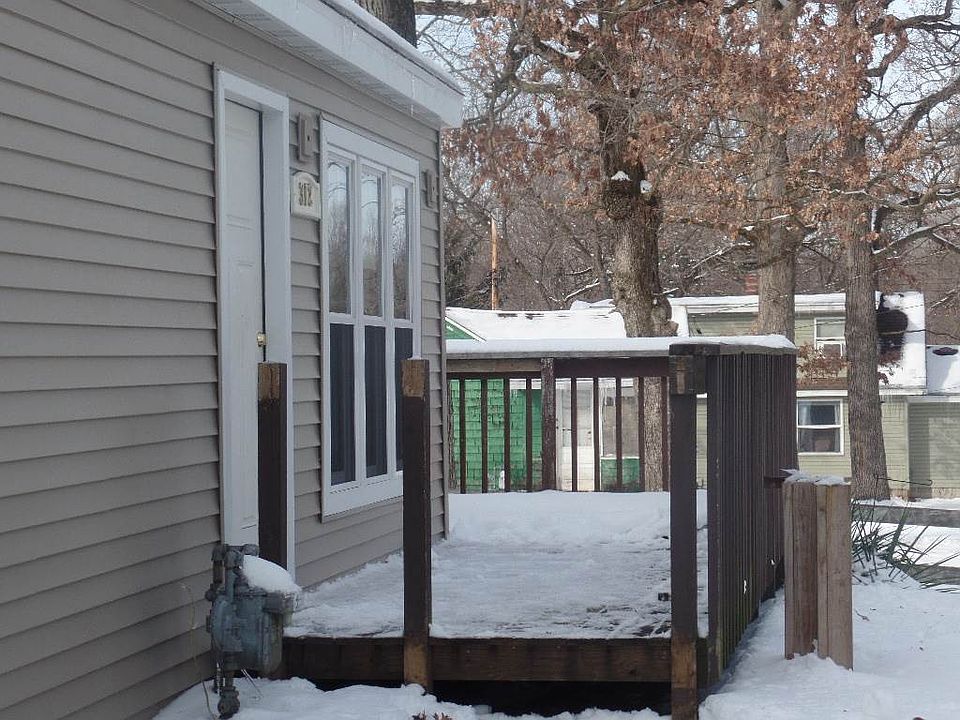 2nd image of 312 Oakland Ave