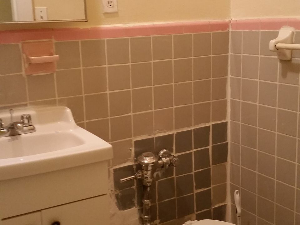 1st image of 1743 Amsterdam Ave APT 5B