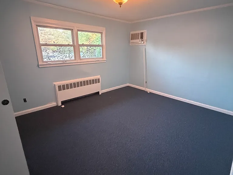 Terry St — Photo 2