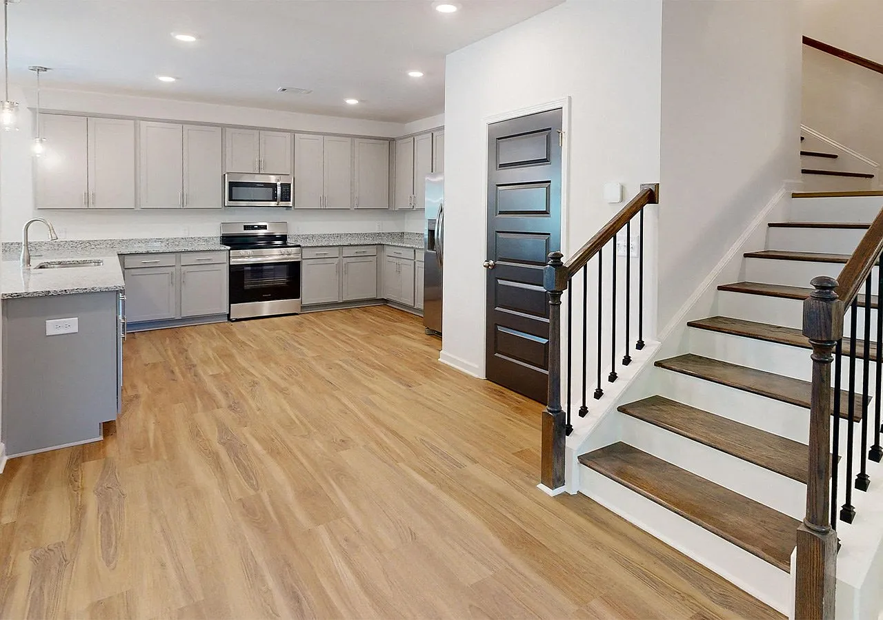 Quinn Residences at Dorchester Place — Photo 2