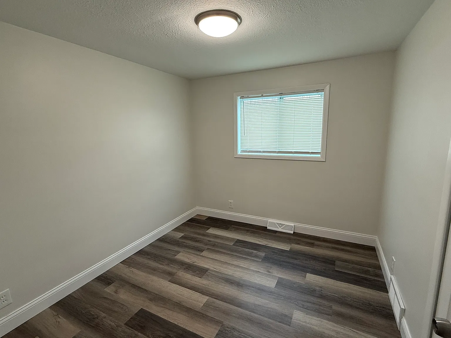 3 bed, 1746 sqft, $2,000 — Photo 3