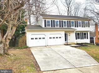 8179 Ships Curve Ln, Springfield, VA 22153