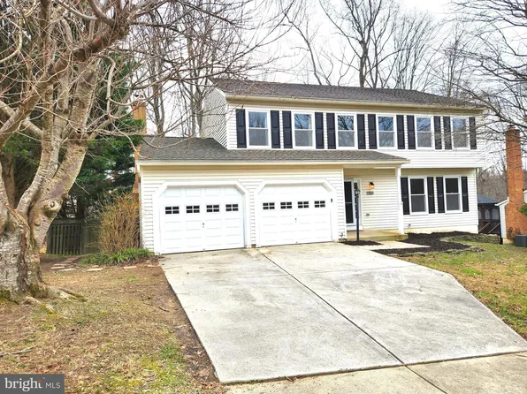 8179 Ships Curve Ln, Springfield, VA 22153