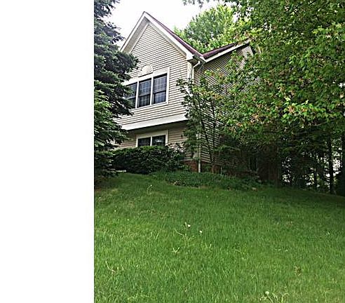 2nd image of 864 Chaney Dr