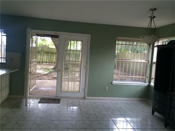 3rd image of 15310 Lindita Dr