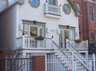 3710 N Greenview Ave, Chicago, IL 60613