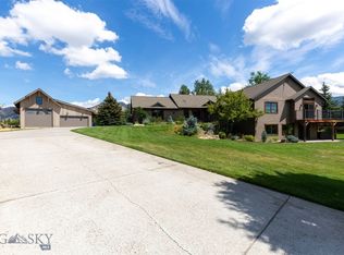 68 Sky Light Ct, Bozeman, MT 59715
